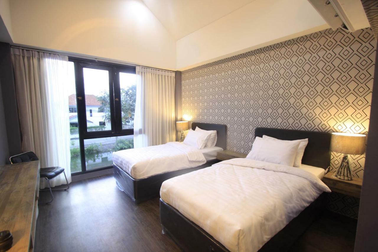 The Nichehome Waterside Living Чиангмай Экстерьер фото