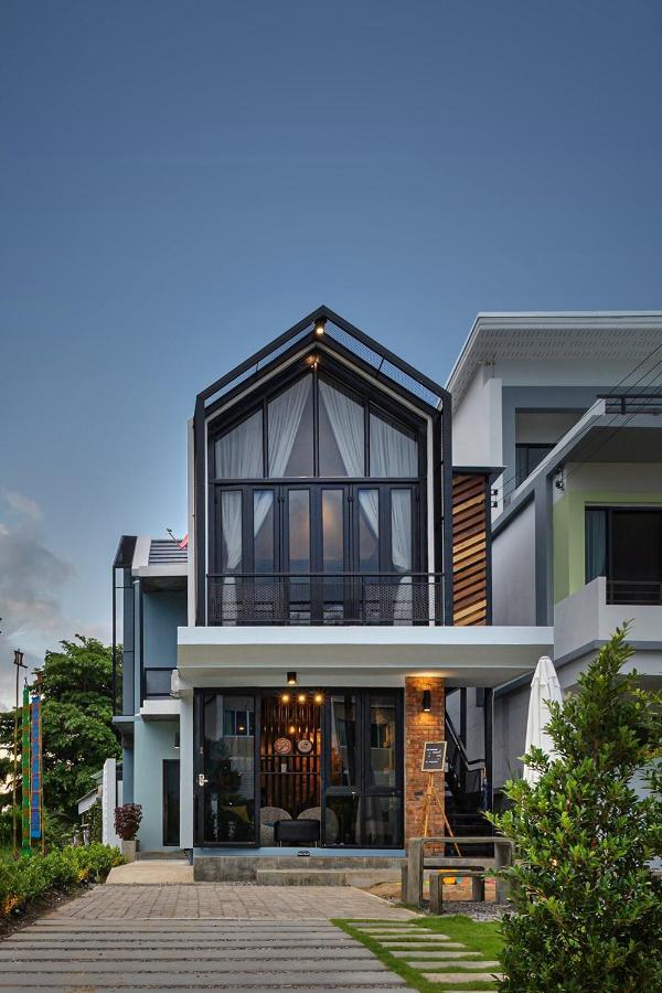 The Nichehome Waterside Living Чиангмай Экстерьер фото