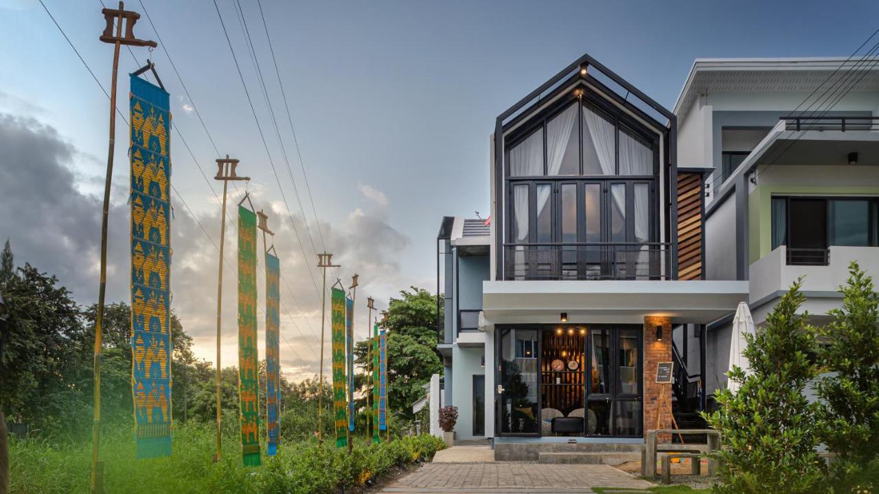 The Nichehome Waterside Living Чиангмай Экстерьер фото